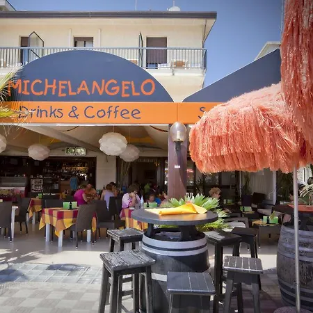 Hotell Michelangelo 3*